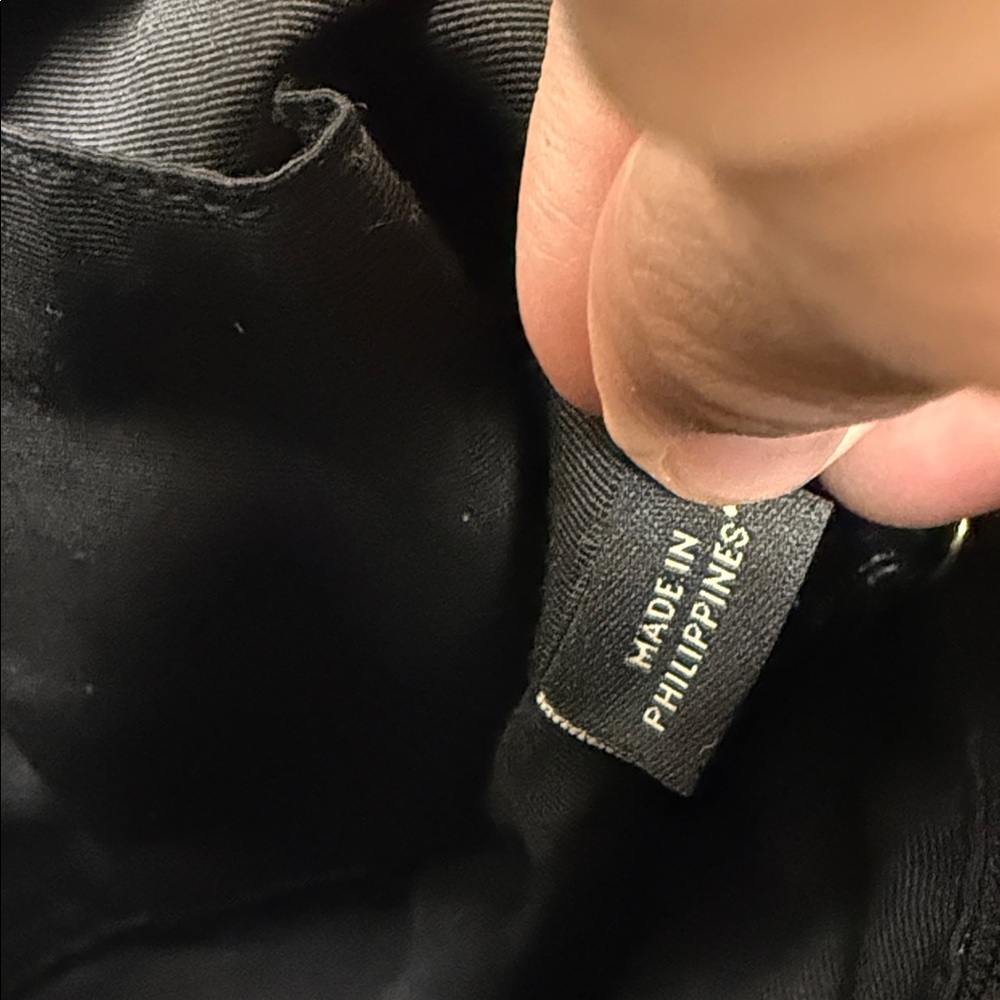 Coach Black and Brown Signature Shoulder Bag - Picture 10 of 11